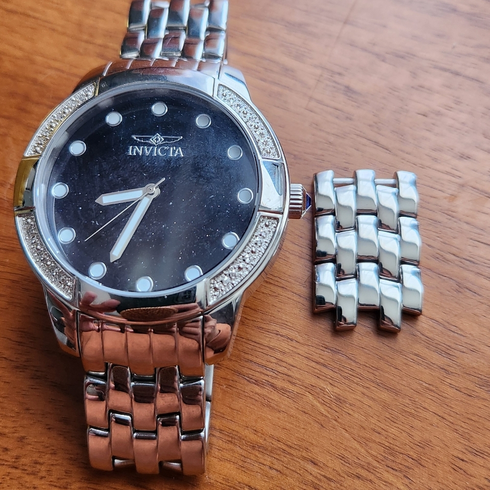 Invicta Men's Watch - Picture 9 of 10